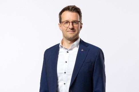 Benedikt_Hofmann.jpg