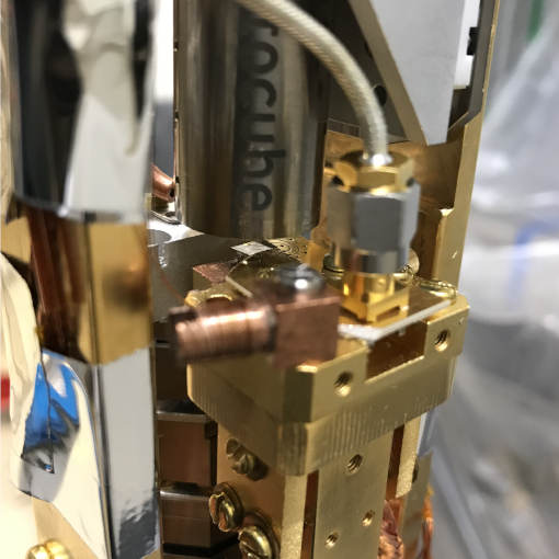 A quantum network node and register based on silicon vacancies in diamond cryogenic positioners and cryogenic objective