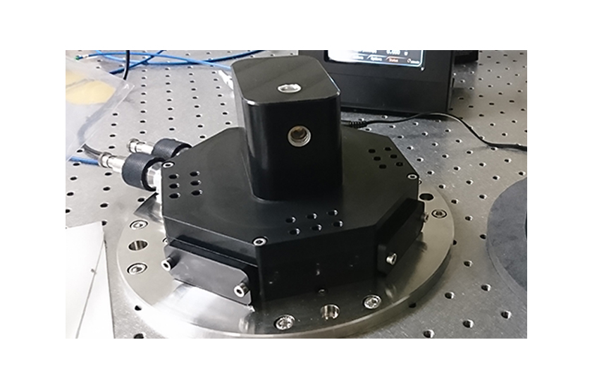 optical cryostat RT-LT free-beam Transmission 1