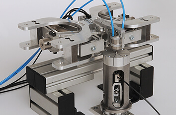 Fiber based laser interferometry stimulating the development of highly precise micro manufacturing made with the displacement sensor