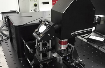 Life Science: 3D Imaging System Showing Natural Colour positioners for vacuum and ambient environment