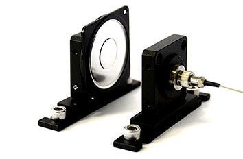 Measuring a speakers‘ frequency response using the interferometric sensor made with the displacement sensor