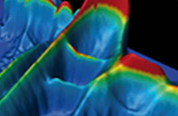 Observation of Many Body Exciton States using the attoCFM I cryogenic confocal microscopy attoCFM  attoLIQUID3000