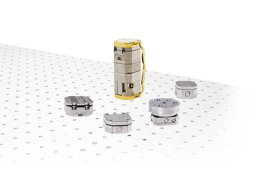 cryostats, accessories, degrees of freedom